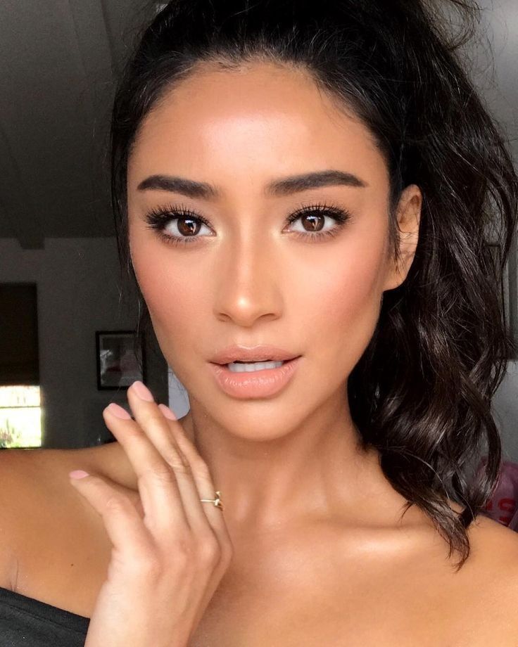 Look de Maquillage : Shay Mitchell - Makeup Jet - Home of Beauty ...