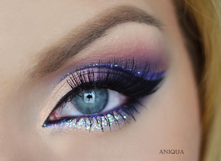 Idees De Maquillage De Yeux Glitter Oeil De Chat Tutoriel De Maquillage Makeup Jet Home Of Beauty Inspiration